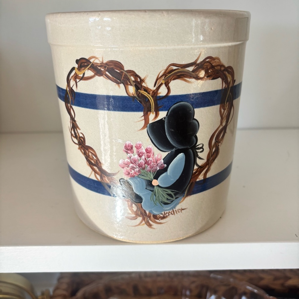 Vintage Roseville Pottery Crock Robinson Ransbottom Amish Bonnet Girl